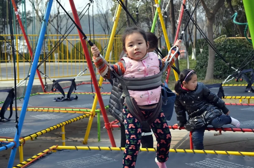 Trampoliny dla dzieci i młodzieży